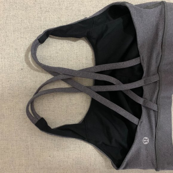 One Grey and One Black Lulu Energy Bra - Picture 4 of 6